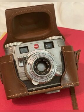 Vintage Kodak Signet 35 Camera with Brown Leather Case and Silver Metal Body